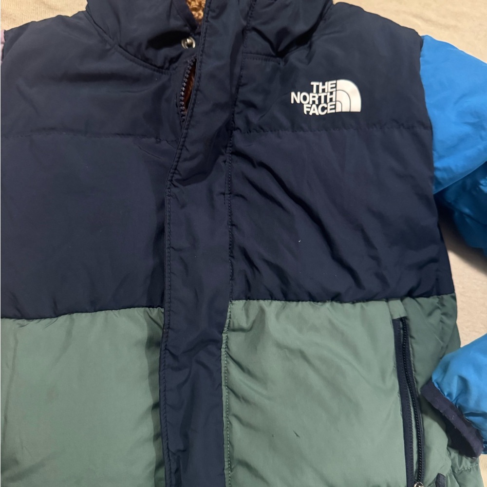 The North Face Kids' Navy and Teal Puffer Jacket